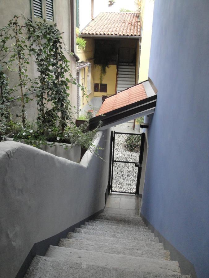Casa Le Corti Villa Intra Luaran gambar