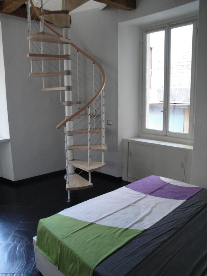 Casa Le Corti Villa Intra Luaran gambar